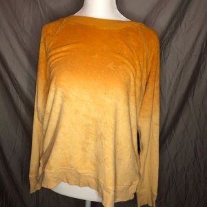 Soft & Sexy yellow ombré American eagle crew neck